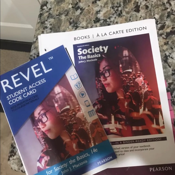 College textbooks - Picture 2 of 3